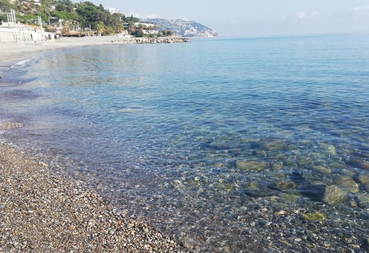 Ferienwohnung Casa Ambra Mare Bordighera Exterior foto