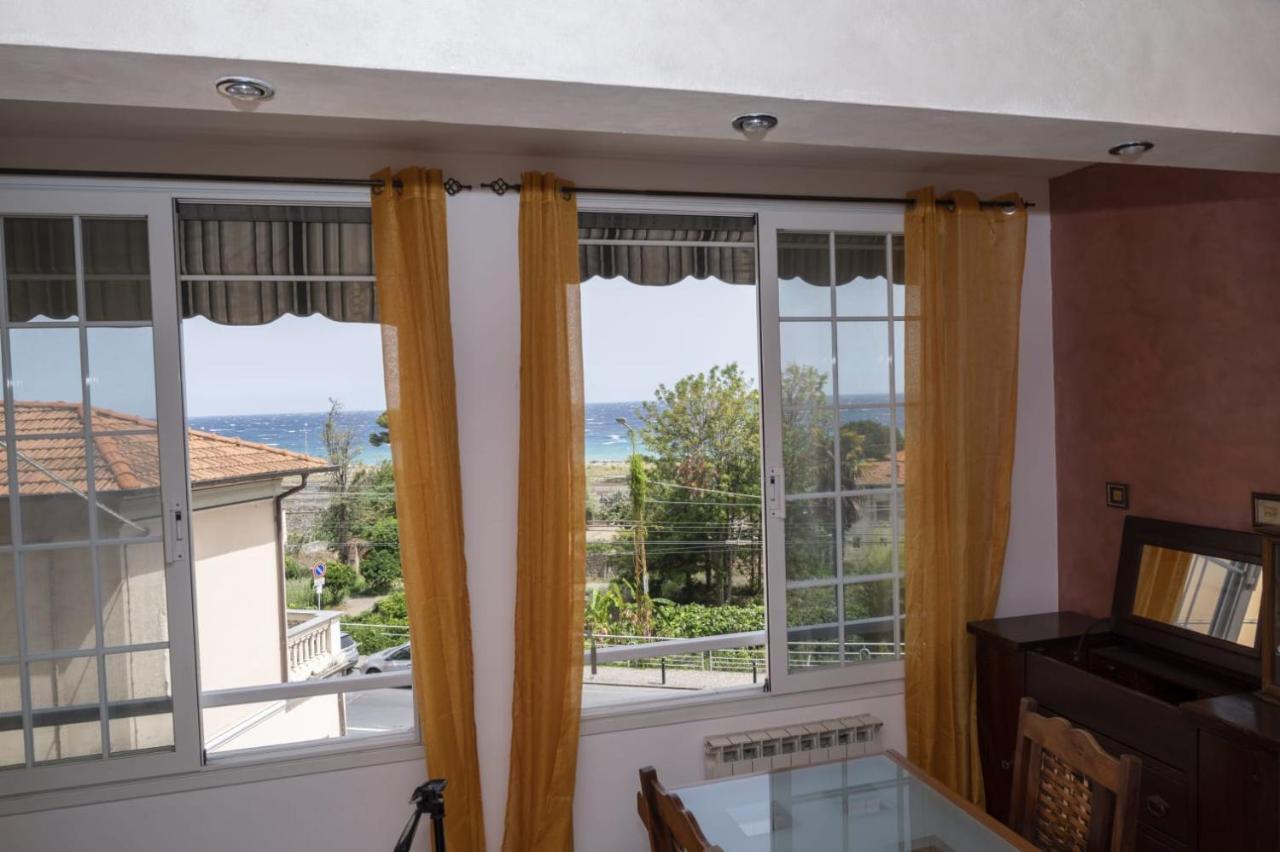 Ferienwohnung Casa Ambra Mare Bordighera Exterior foto
